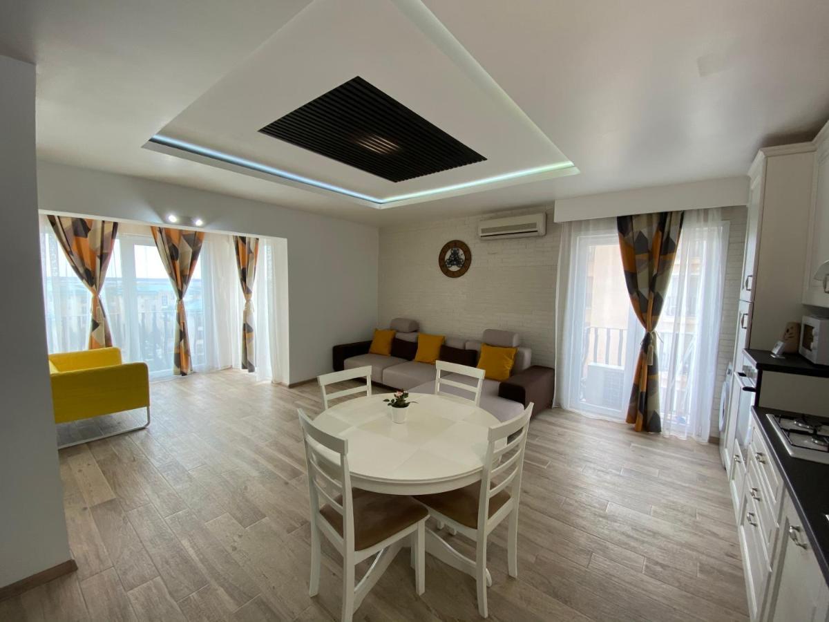 Sunny Deluxe Apartment Cosmopolis Stefanestii de Jos Exterior photo